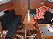 Bavaria Cruiser 33 - 
