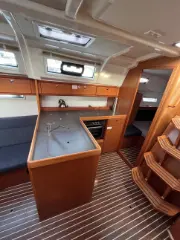 Bavaria Cruiser 37 - 
