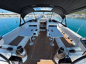 Sun Odyssey 455 - Interior image