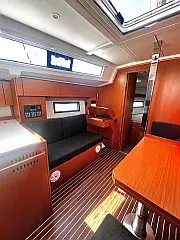 Bavaria C 38 - 
